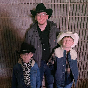 Meet your Posher, Connor